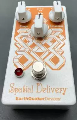 EarthQuaker Devices - Spatial Delivery V2 Envelope Filter w/ Sample & Hold